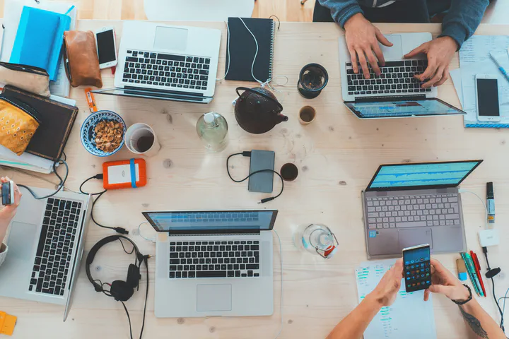 Tren Digital Marketing 2025: Strategic Insights for Business Executives